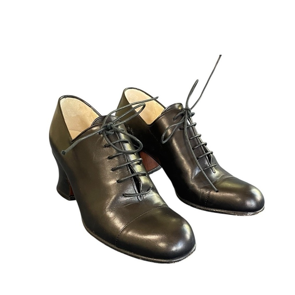 Michael Perry  Women's Black Leather  Oxford Lace-Up Heels.‎ EUR Size 35